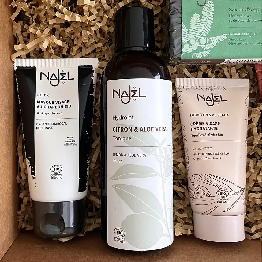 Essential Detox Skincare Gift Bundle