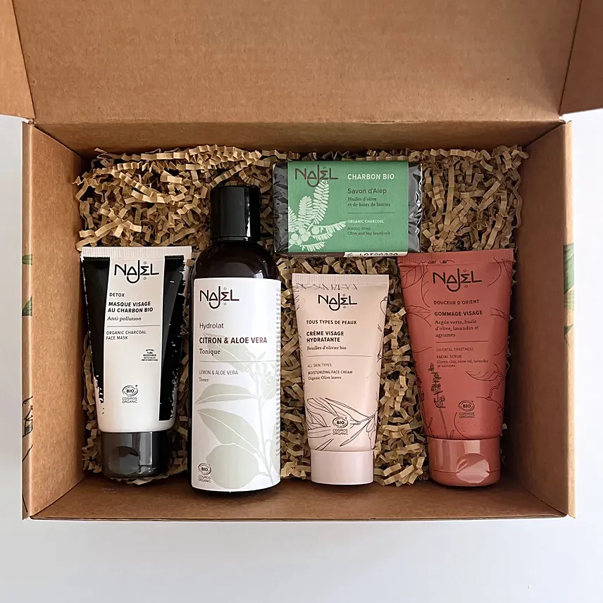 Essential Detox Skincare Gift Bundle