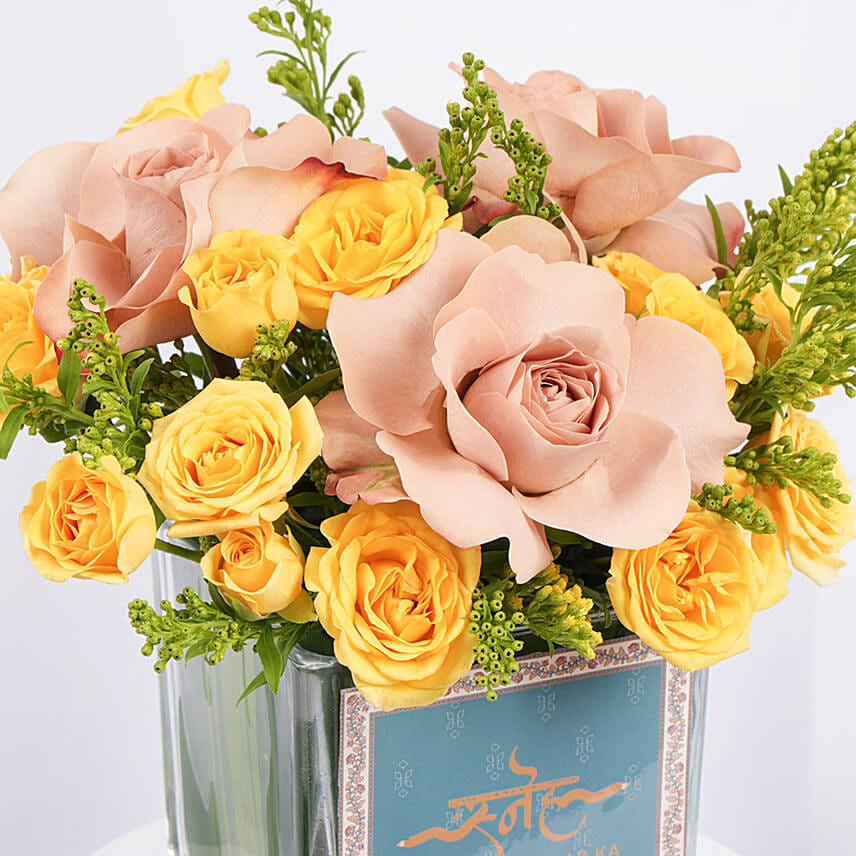 Sneh Flowers Vase