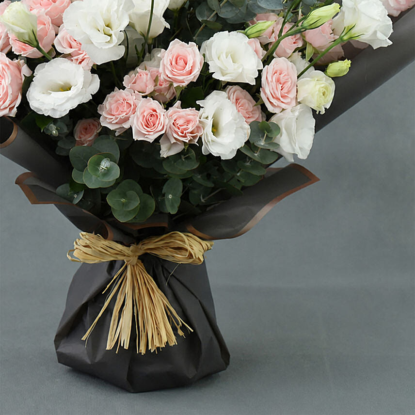 Spray Rose and Lisianthus Bouquet