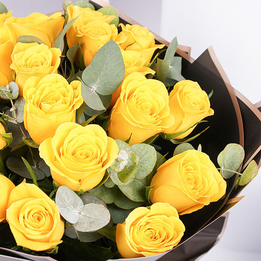 Sunshine 20 Yellow Roses Bouquet