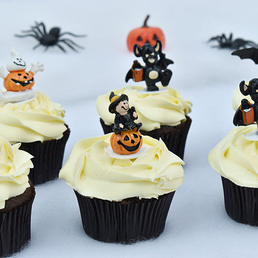 Trick or Treat Theme Cup Cakes