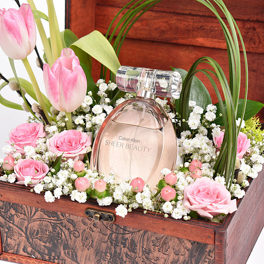 Tulip treaure chest with perfume for her