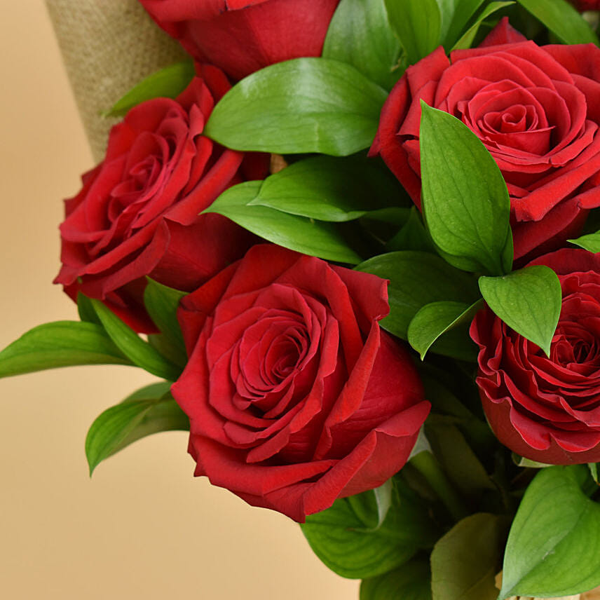 12 Red Rose Love Bouquet