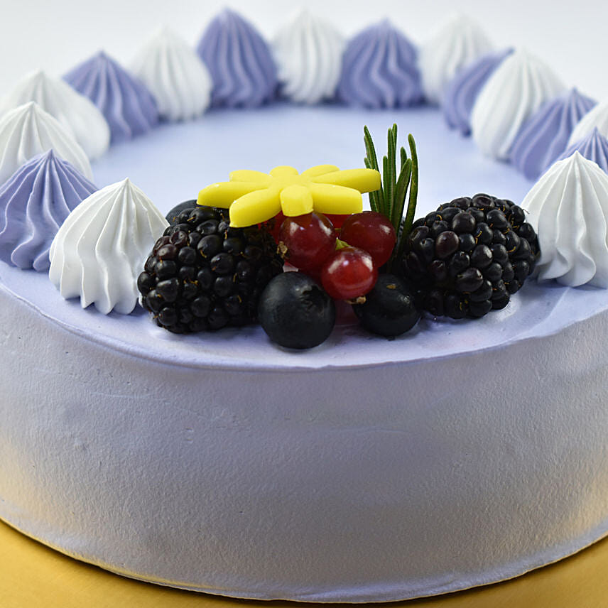 Vegan Vanilla Berry Cake