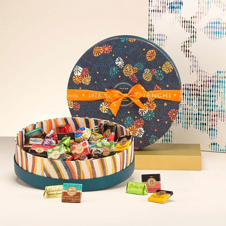Venchi Gift Chocoviar Hamper With Flowers