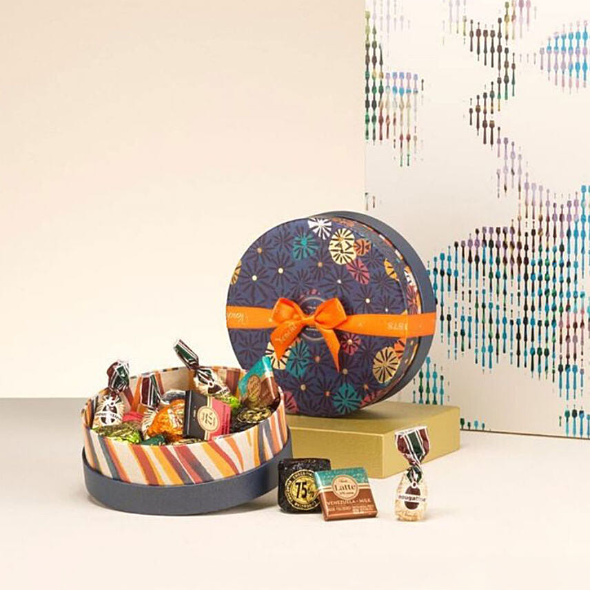 Venchi Hamper With Assorted Chocolates 164G
