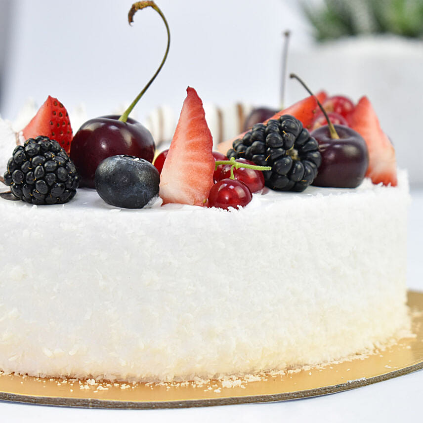 White Forest Vegan Cake 4 Portion