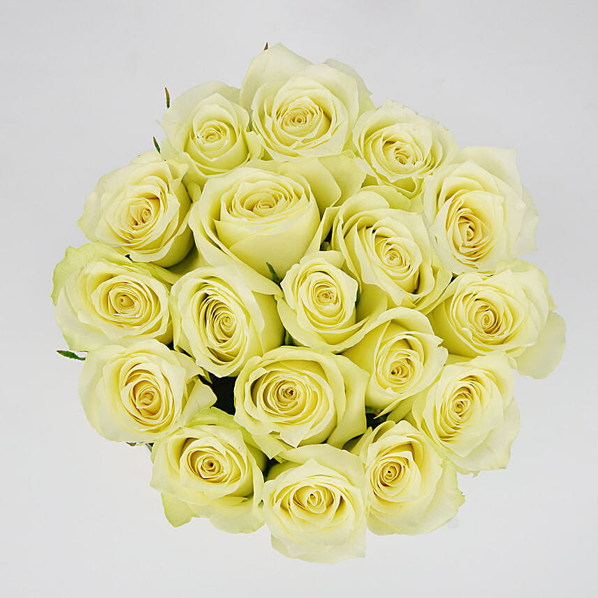 White Roses Beauty in A Box