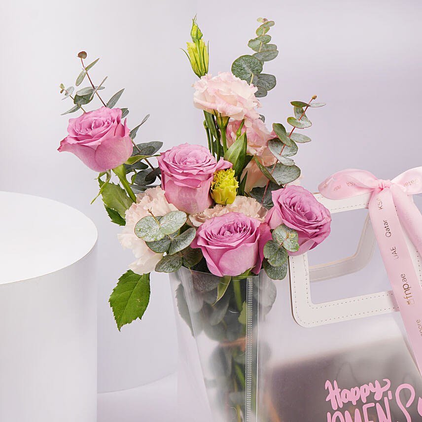 Womens Day Roses And Chocolate Gift Combo