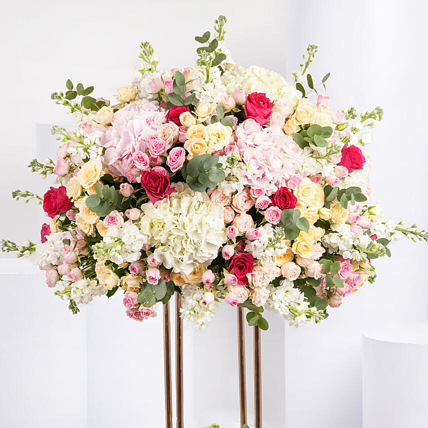 Wondrous Flowers Stand