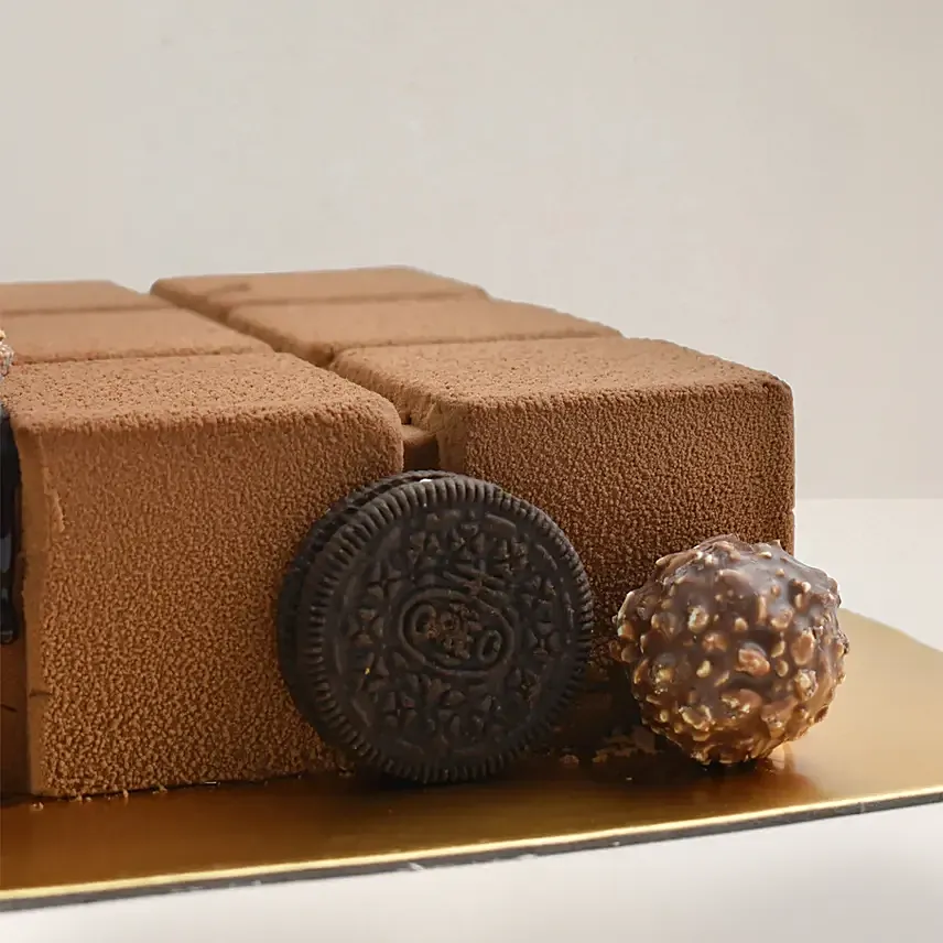 Yum Yum Chocolate Cake