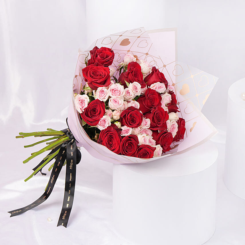 بحبك للأبد | بوكيه ورود الحب: توصيل هدايا خلال ساعة