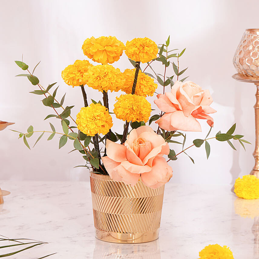 Happy Diwali Glow Pot Happy Diwali Glow Pot: Diwali Flowers