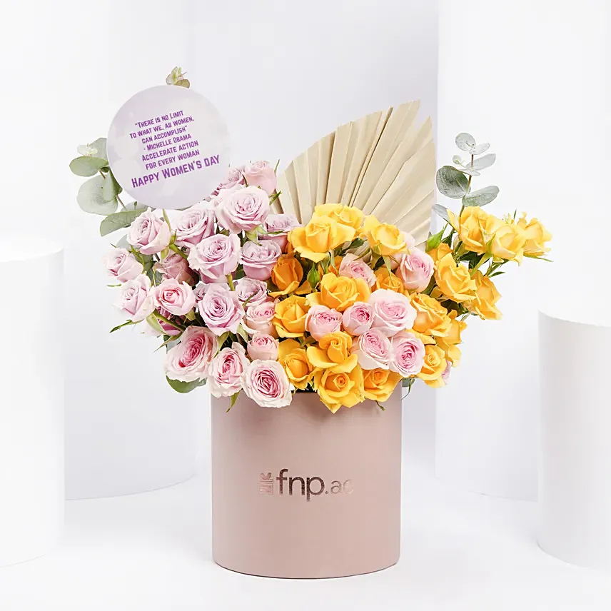 بوكس ورد يوم المرأة: بوكسات ورود