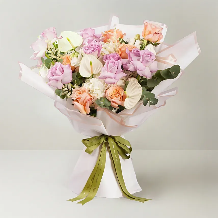 Rosabelle Dream Crown Collection Rosabelle Dream Crown Collection: Premium Flowers