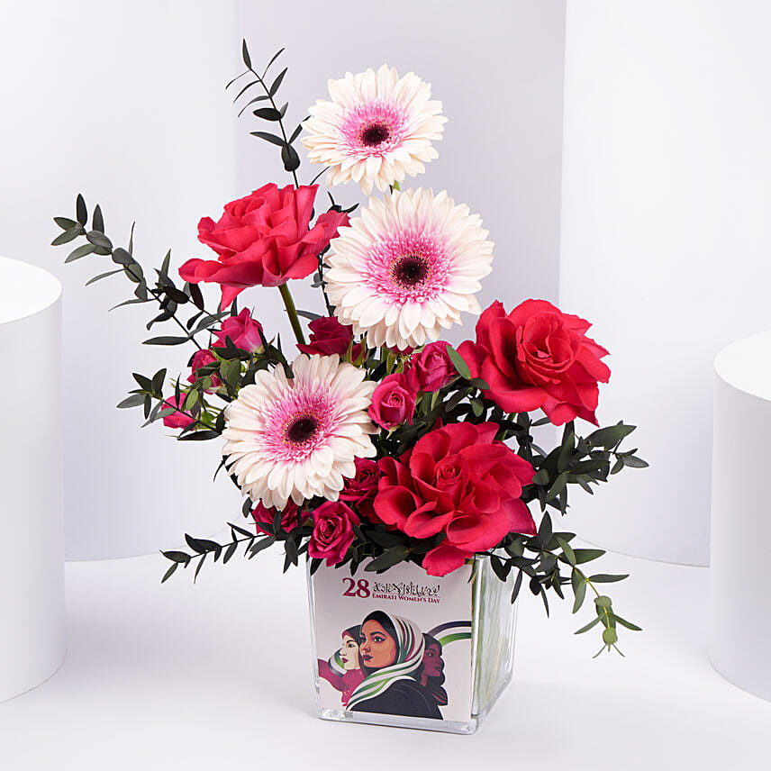 Luxury Emirati Womens Day Flower Arrangement Luxury Emirati Womens Day Flower Arrangement: