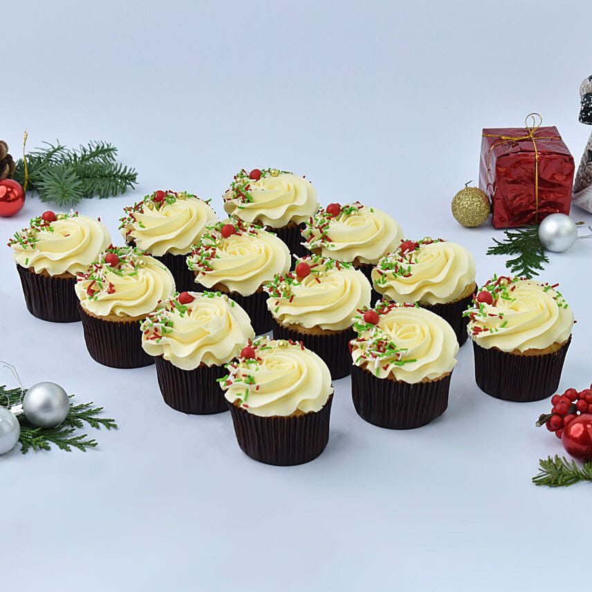 Merry Christmas Vanilla Flavour Cupcakes: Christmas Gift For Boyfriend