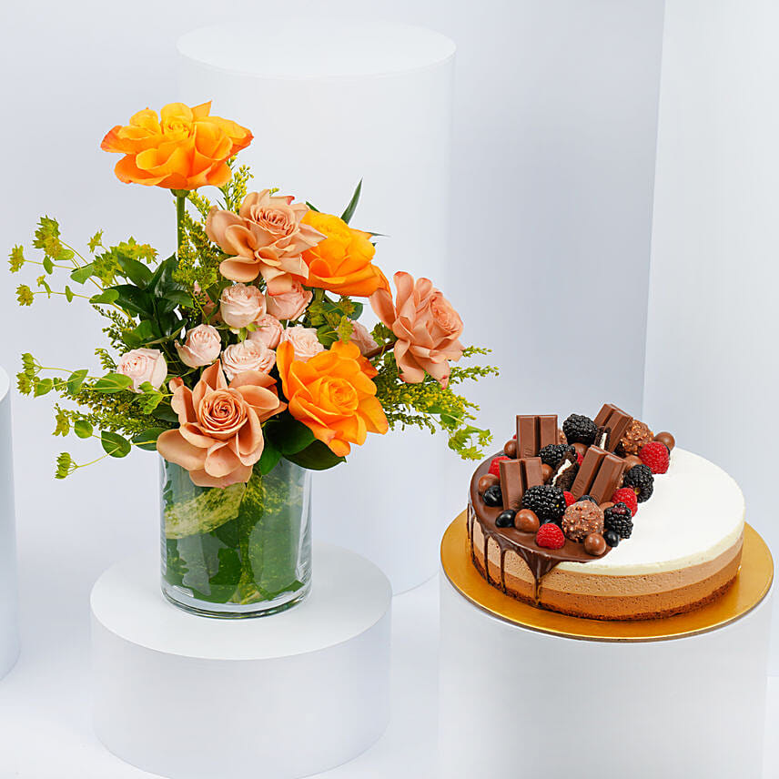 Roses Arrangement with Chocolate Feast Cake Roses Arrangement with Chocolate Feast Cake: Chinese New Year Gifts