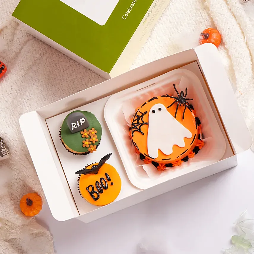 Spookylicious Mini Cake Set Spookylicious Mini Cake Set: Halloween Cupcakes