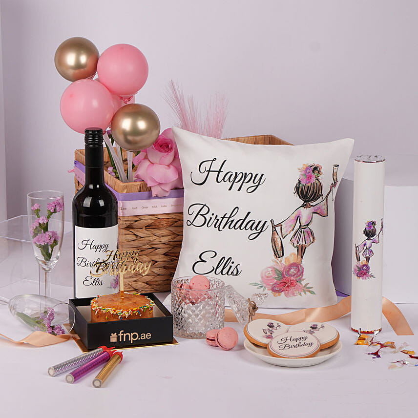 The Celebration Hamper: تنسيق هدايا