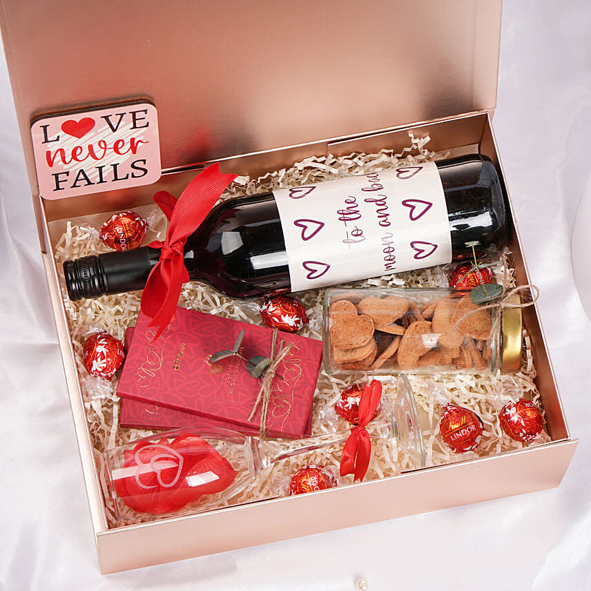Lovely Moments Hamper: Valentines Day Gift Hampers
