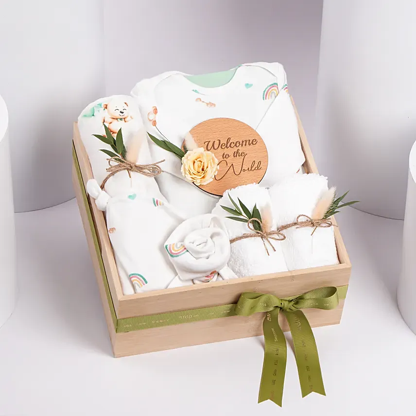 Welcome to the World Baby Box: New Born Gifts