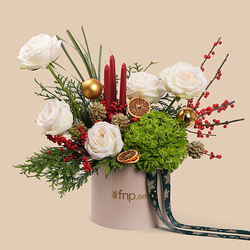 White Christmas Bloom Box: Christmas Flower Arrangements