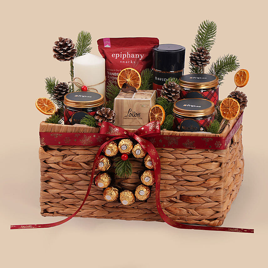 Opulent Holiday Gourmet Basket: Gifts for Christmas
