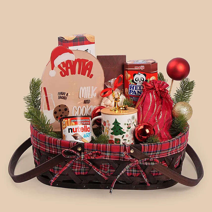 Snack Time Hamper: Christmas Gifts