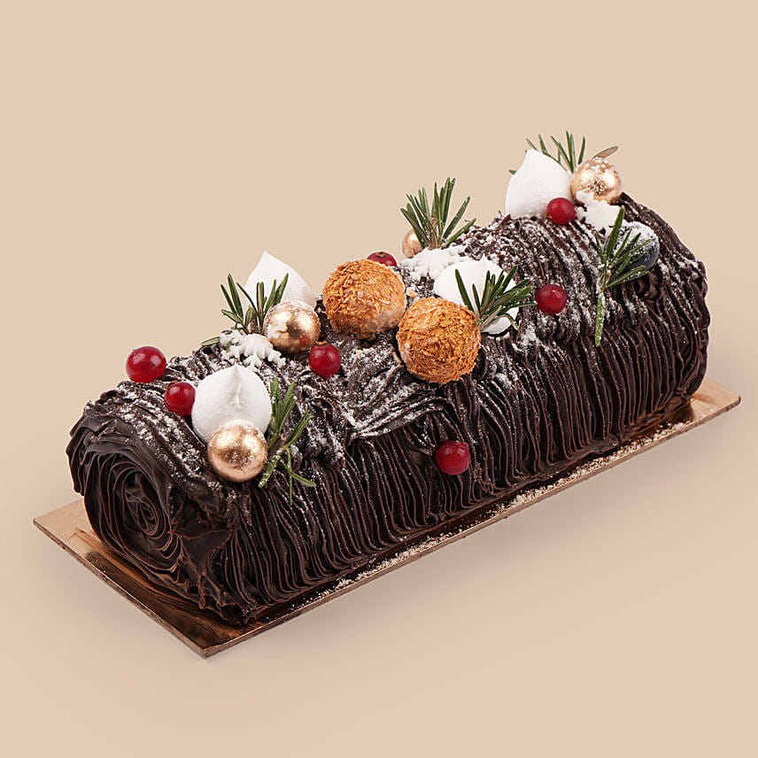 Festive Christmas Chocolate Yule Log Cake: Christmas Cakes