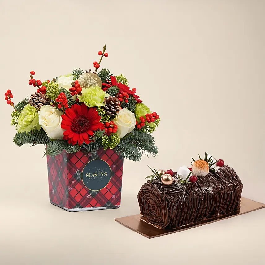 Christmas Flower Box with Chocolate Yule Log Cake Gift Set: تنسيق هدايا الكريسماس