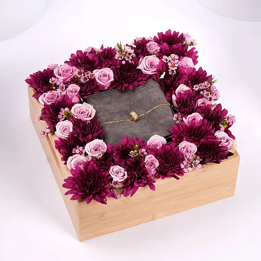 Cerruti 1881 Round Gold Plated Bracelet Gift Box: 