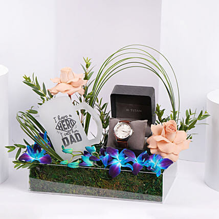 Titan Watch and Hero Dad Mug Gift Set: 