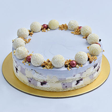 Mouth Watering Vanilla Blueberry Cake: 