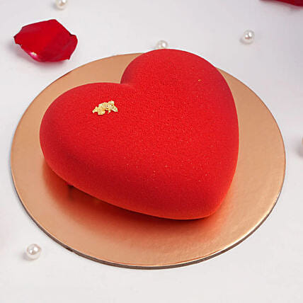 Heartful Of Love Cake: Wedding Anniversary Cake