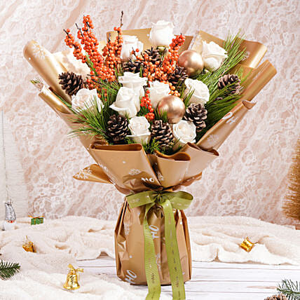 Holiday Cheers Flower Bouquet: Christmas Flowers