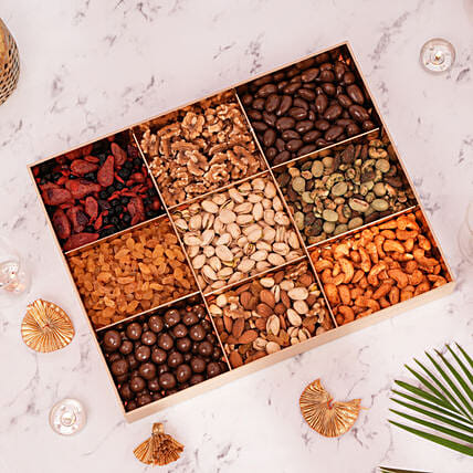 Premium Nuts n Berries Collection Box: Housewarming Gifts