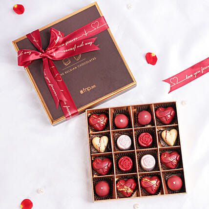 Sweet Romance Box: Chocolates