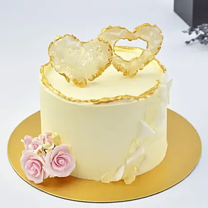 Affairs of Hearts Celebration Cake: Anniversary Designer Cakes