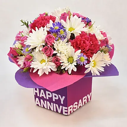 Anniversary Celebration Flowers: Anniversary Gifts to Abu Dhabi