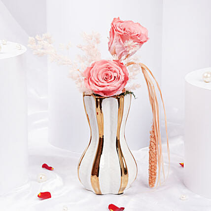 Beauty of Forever Love Preserved Roses: Forever Roses