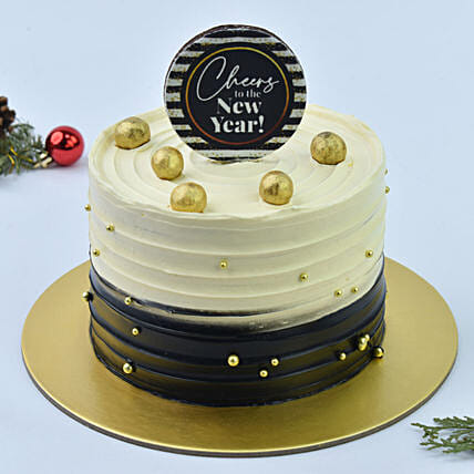 Cheers New Year Red Velvet Cake: New Year Cakes