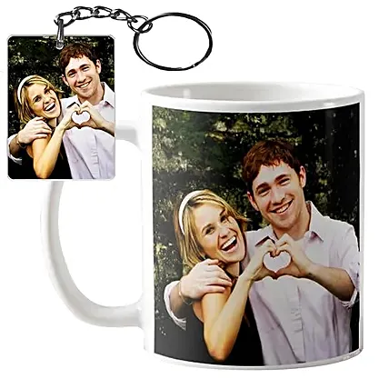 Customizable  Mug and Keychain: Personalised Mugs Dubai