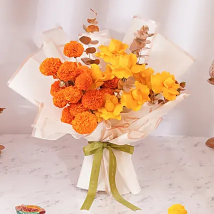 Diwali Glow Bouquet: Diwali Flowers