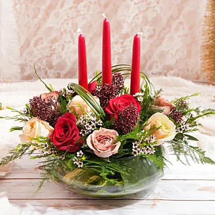 Floral Centerpiece With Candle: Candles 