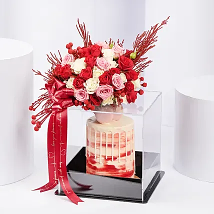 Flowers and Cake in Premium Box: Flowers and Cake for Birthday 