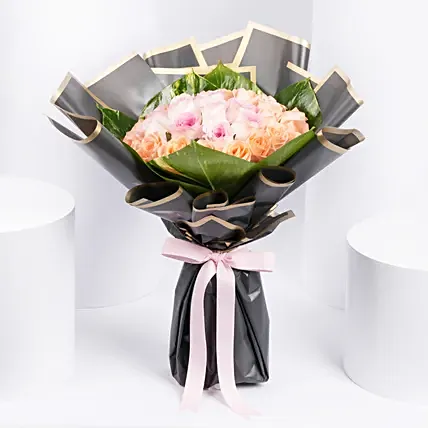 Garden Terrace: Wedding Bouquet Flowers