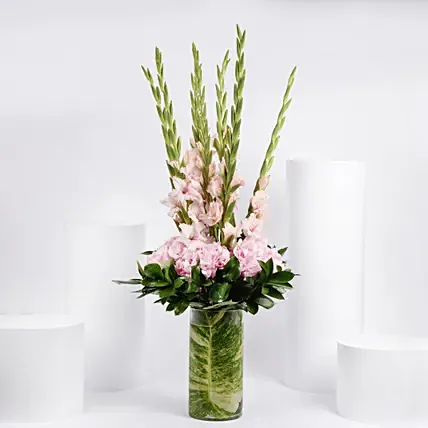 Gladiolus And Hydrangea Arrangement: Gladiolus Flowers