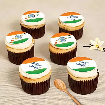 Independence Day of India Cupcakes: Independence Day Gifts 